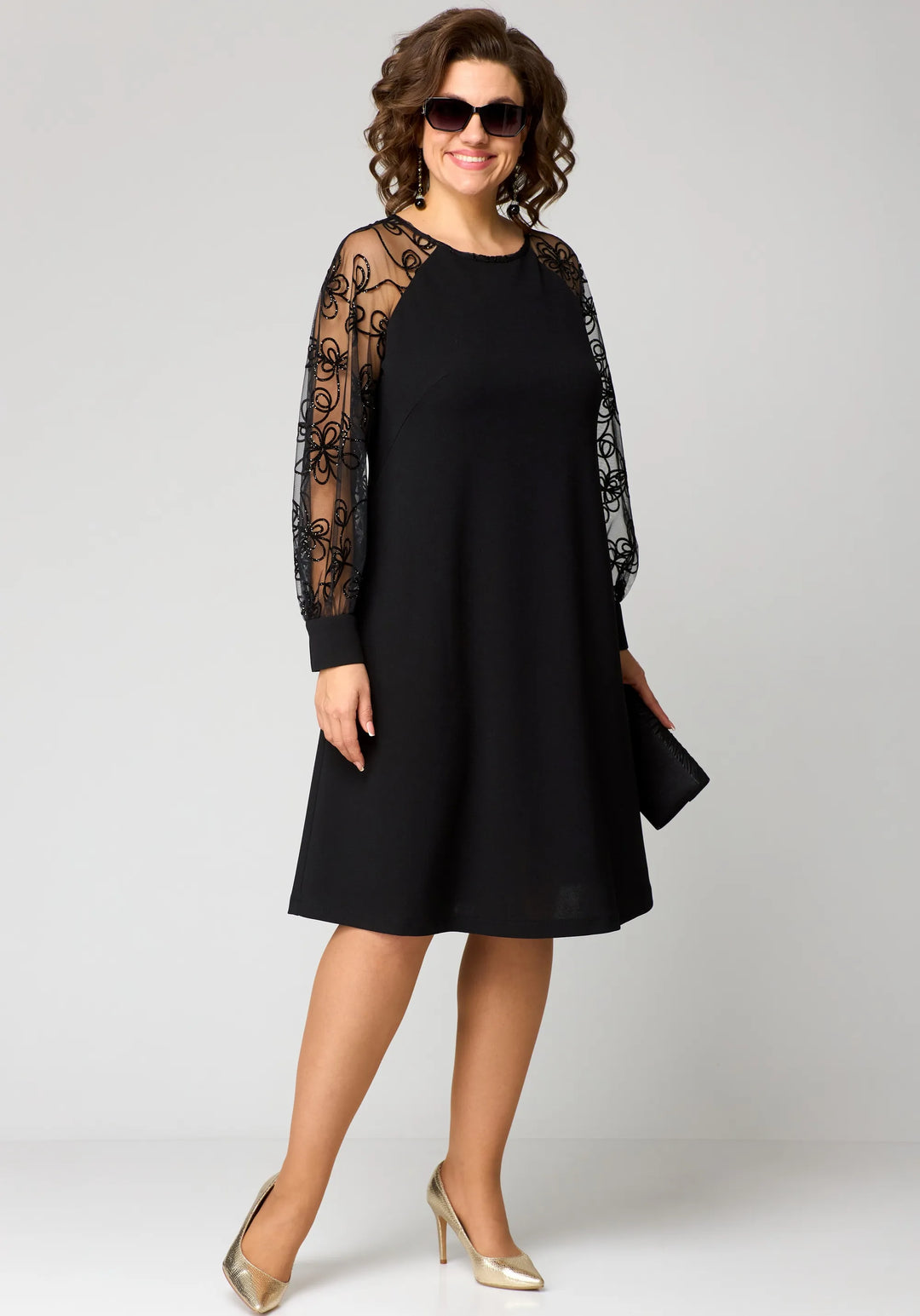Ericka | Elegant Lace-Sleeve Dress