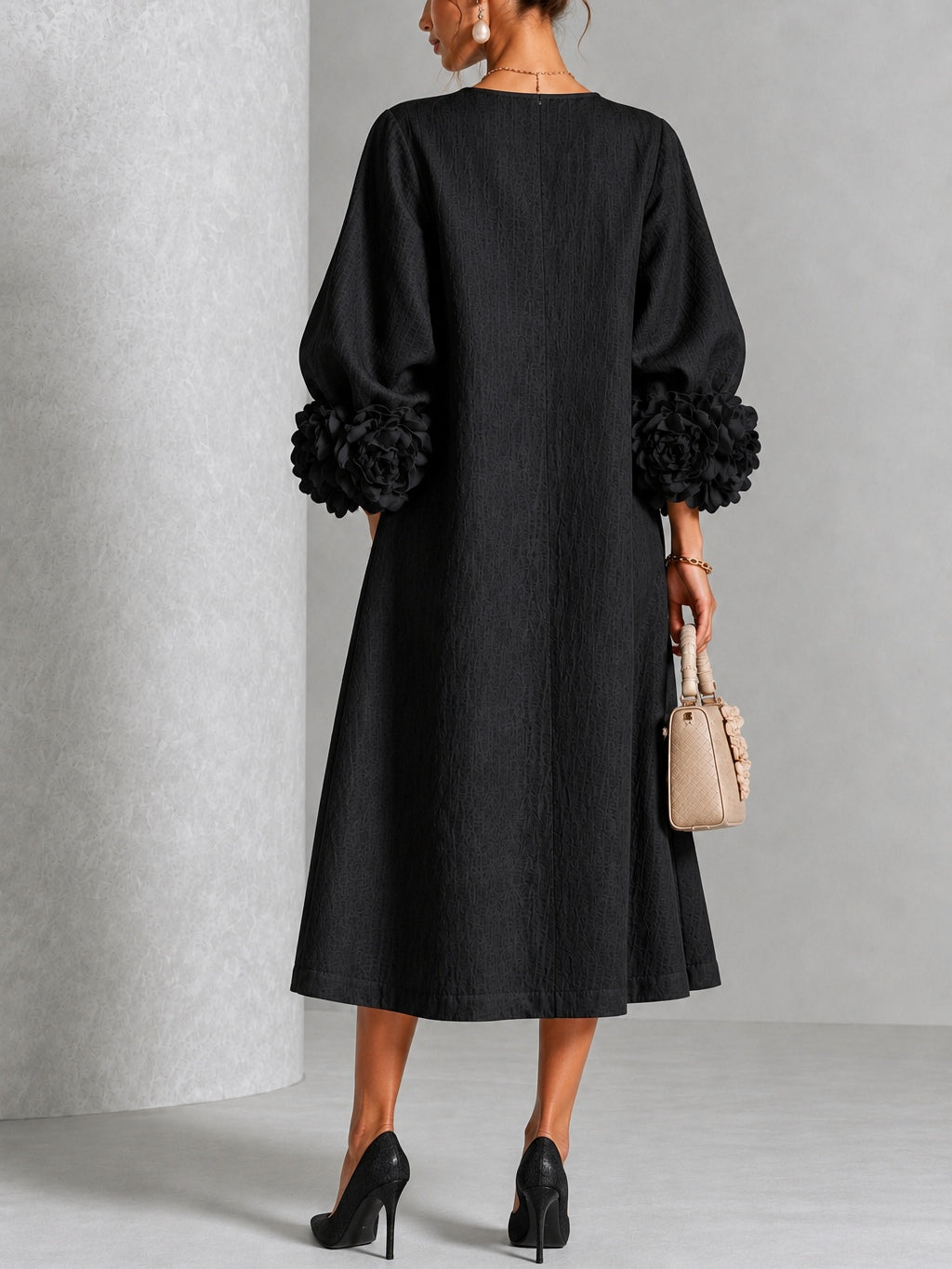 Capucine | Midi Dress with Puff Sleeves and Floral Buttons