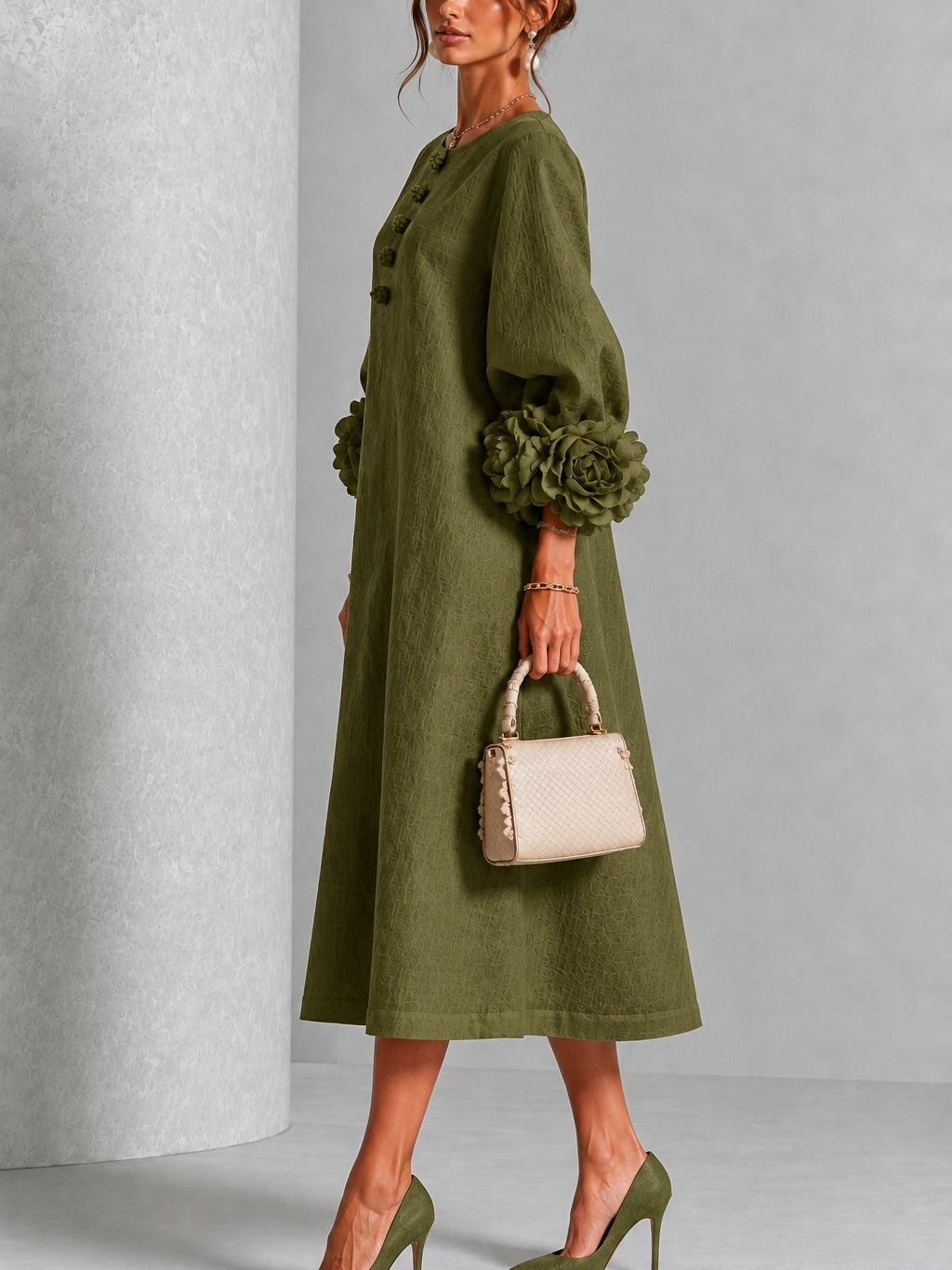 Capucine | Midi Dress with Puff Sleeves and Floral Buttons