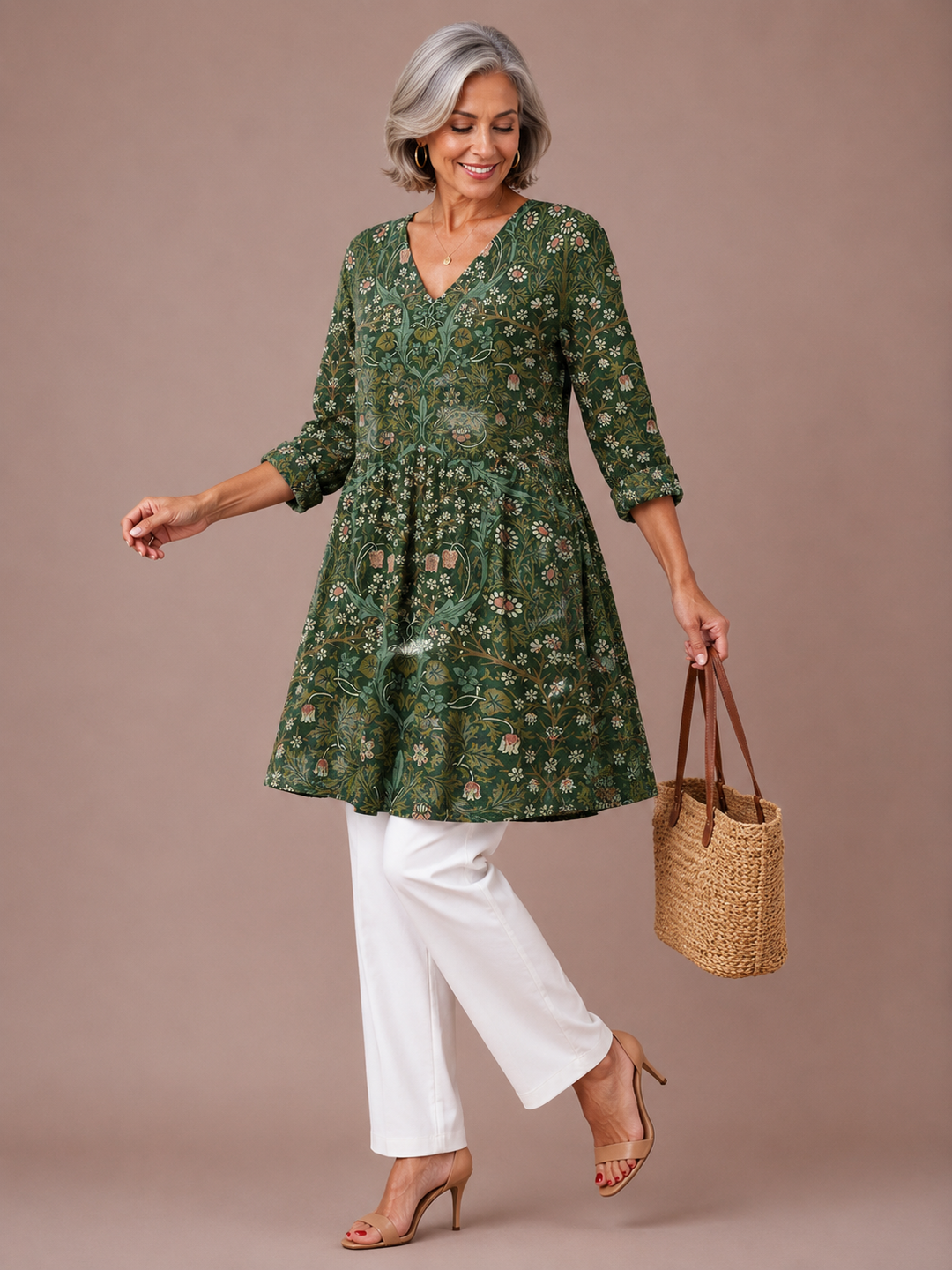 Julie | Long Blouse with V-Neck